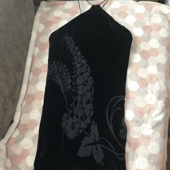 Max Studio halter dress velvet material - Picture 3 of 3